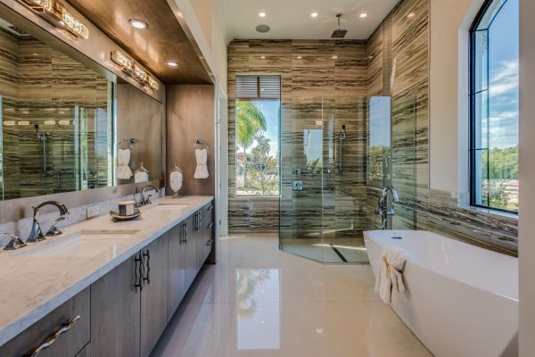 Cost of Luxury Bathroom Remodeling in Venice